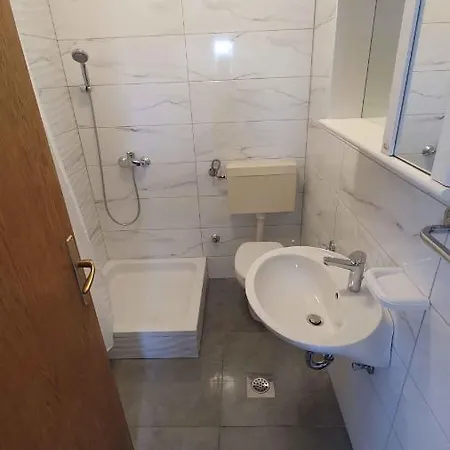 In With Sea View, Balcony, Air Conditioning, Wifi 809-3 Appartamento Ljubač