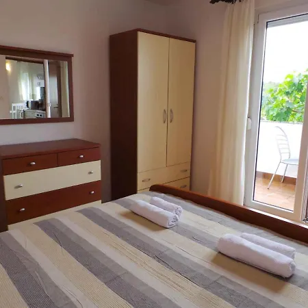 In With Sea View, Balcony, Air Conditioning, Wifi 809-3 *