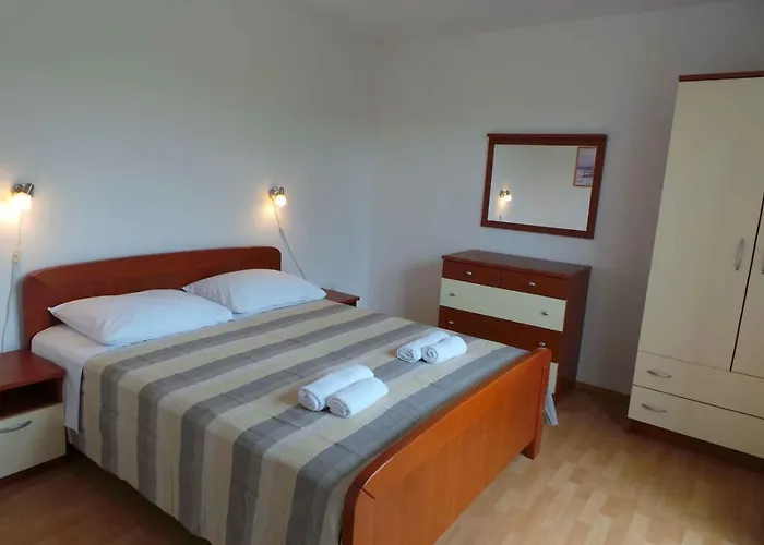 In With Sea View, Balcony, Air Conditioning, Wifi 809-3 * Ljubač