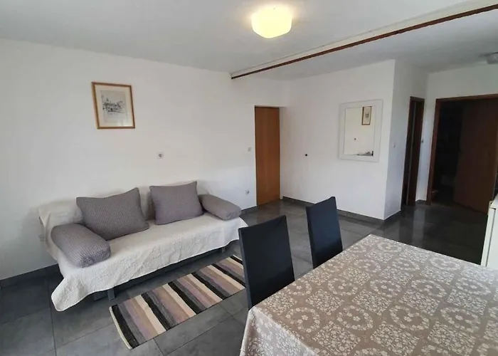 In With Sea View, Balcony, Air Conditioning, Wifi 809-3 شقة Ljubač